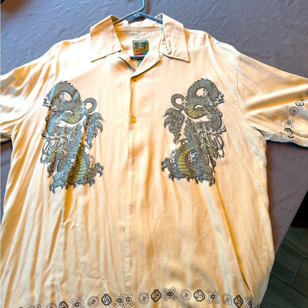 L Vintage Hawaiian shirt.